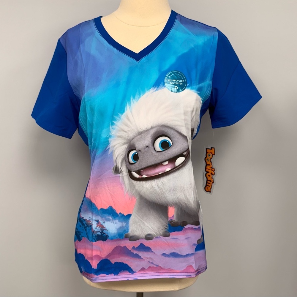 NWT Tooniforms Abominable Scrub Top S Cherokee Scrubs Snow Man Blue  Everest